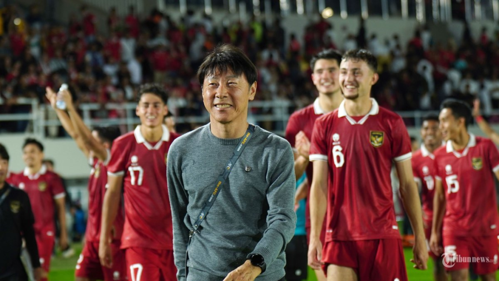 Membangun Tim Juara: Studi Taktik dan Psikologi Timnas Indonesia Era Shin Tae-yong